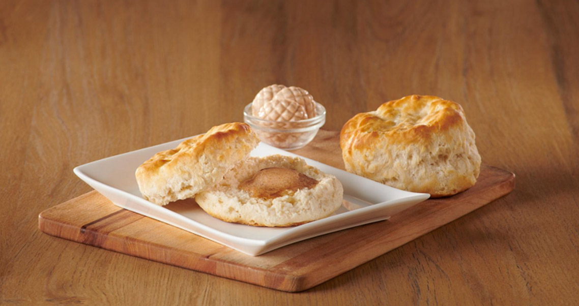 As simple as a biscuit. As elegant as a croissant. Honey Butter Hive is a universal addition for indulgent flavor. 